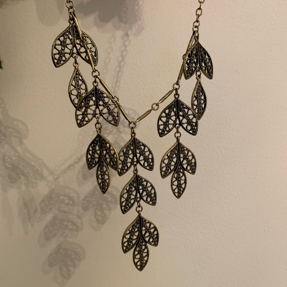 Gold necklace - Picture 2 of 2